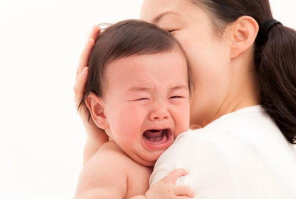 Dấu hiệu nhận biết trẻ khóc dạ đề trẻ khóc dạ đề, khóc dạ đề ở trẻ em